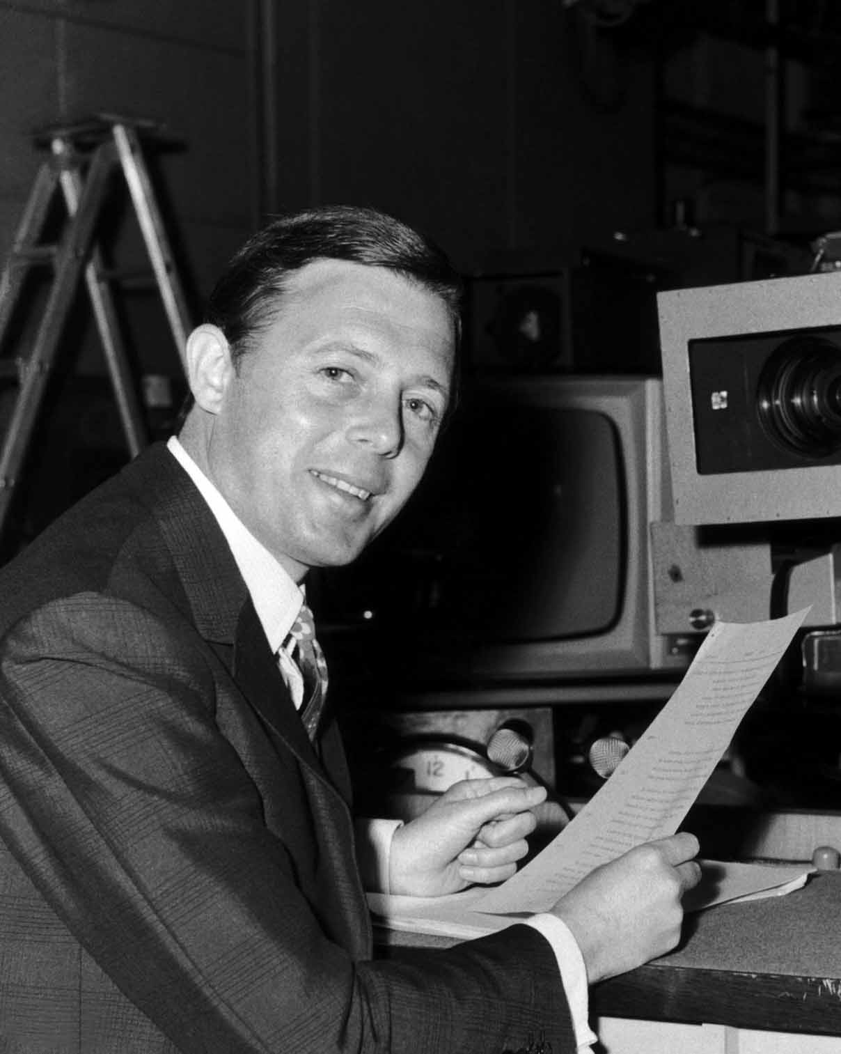 Michael Aspel newsreader